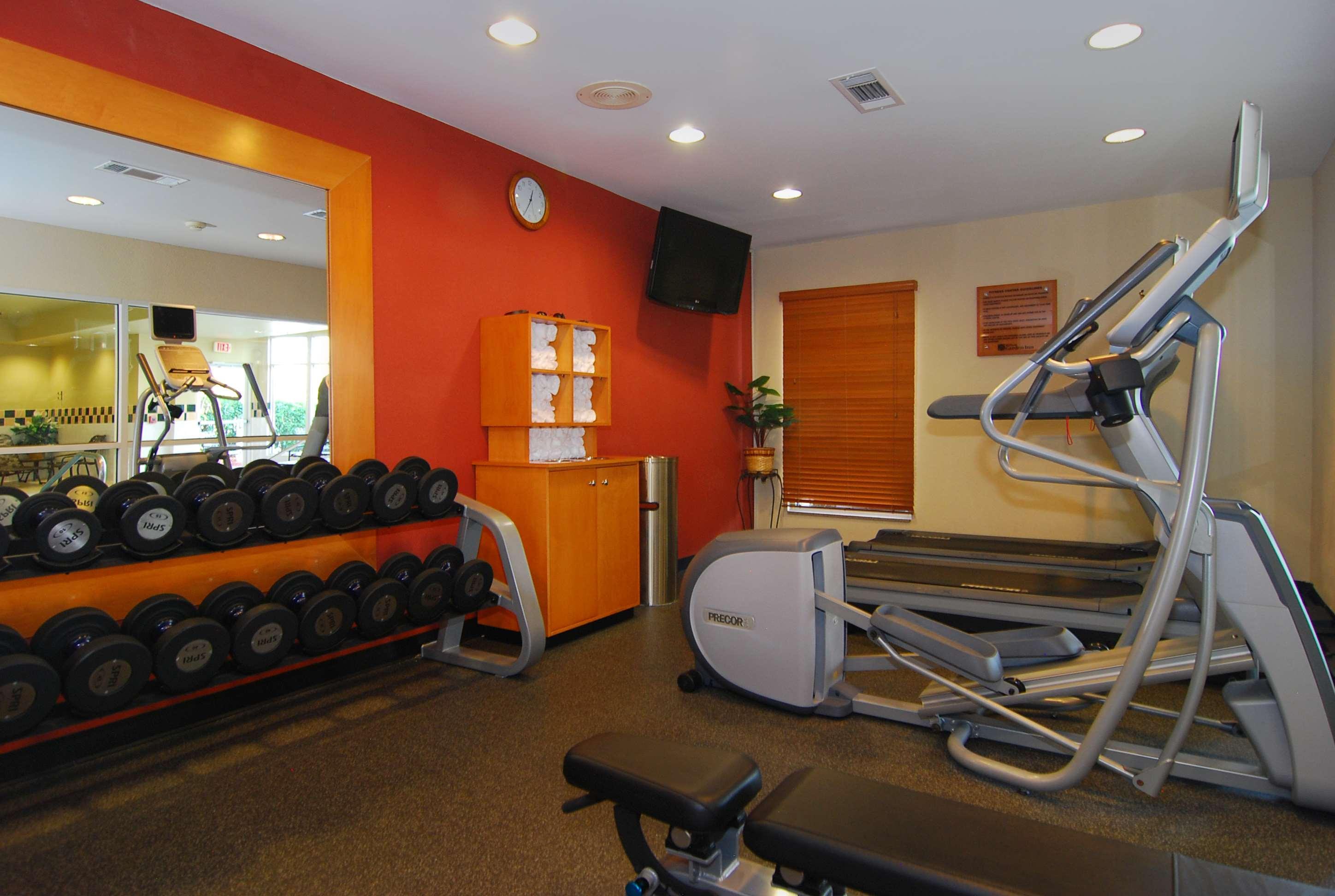 Hilton Garden Inn Columbus/Гроув Сити Екстериор снимка
