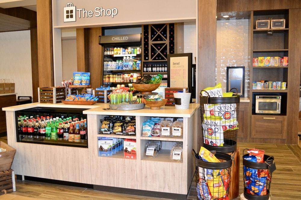Hilton Garden Inn Columbus/Гроув Сити Екстериор снимка