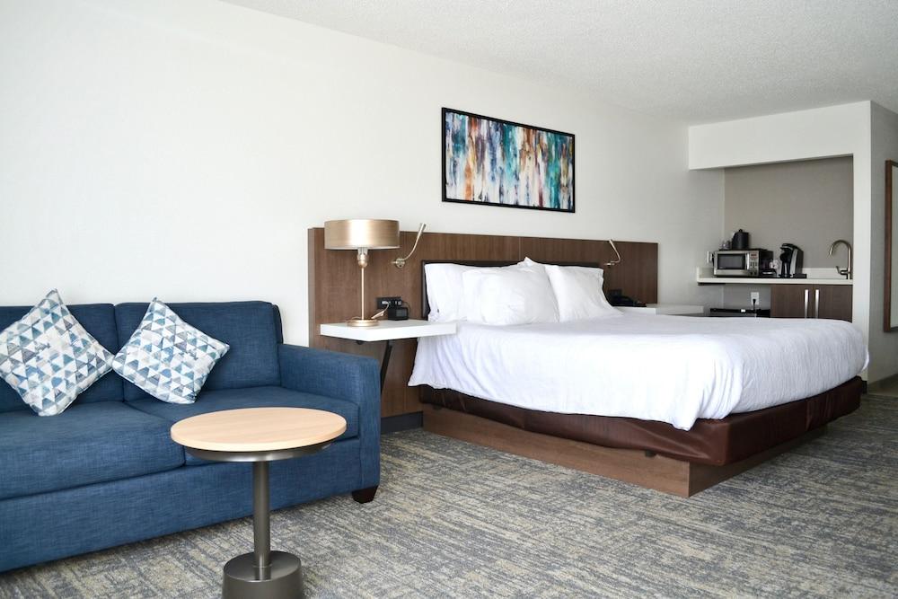 Hilton Garden Inn Columbus/Гроув Сити Екстериор снимка