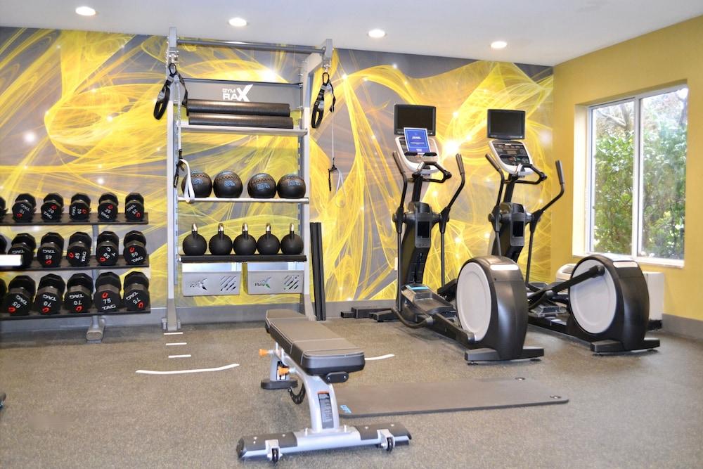 Hilton Garden Inn Columbus/Гроув Сити Екстериор снимка