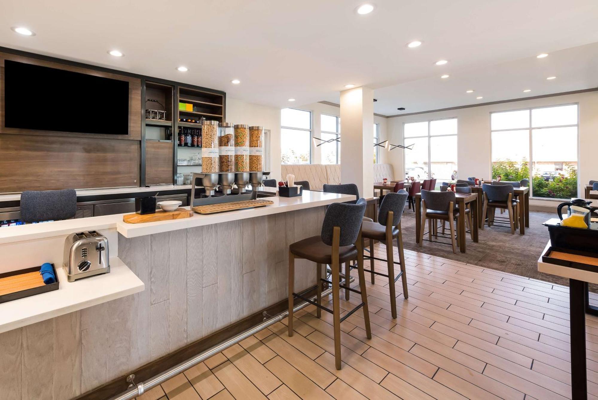 Hilton Garden Inn Columbus/Гроув Сити Екстериор снимка