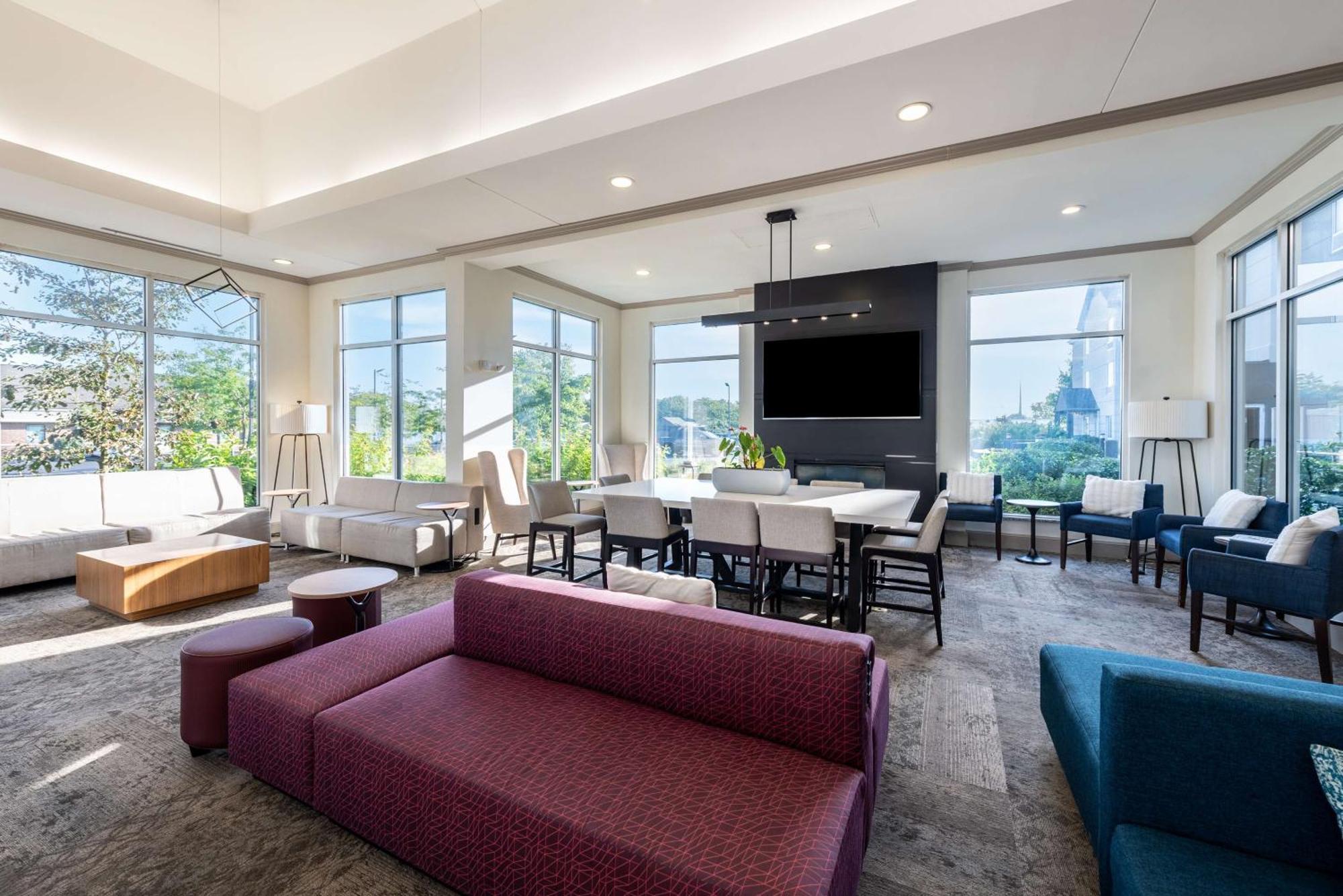 Hilton Garden Inn Columbus/Гроув Сити Екстериор снимка