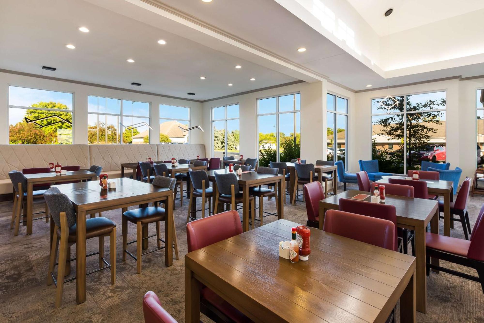 Hilton Garden Inn Columbus/Гроув Сити Екстериор снимка