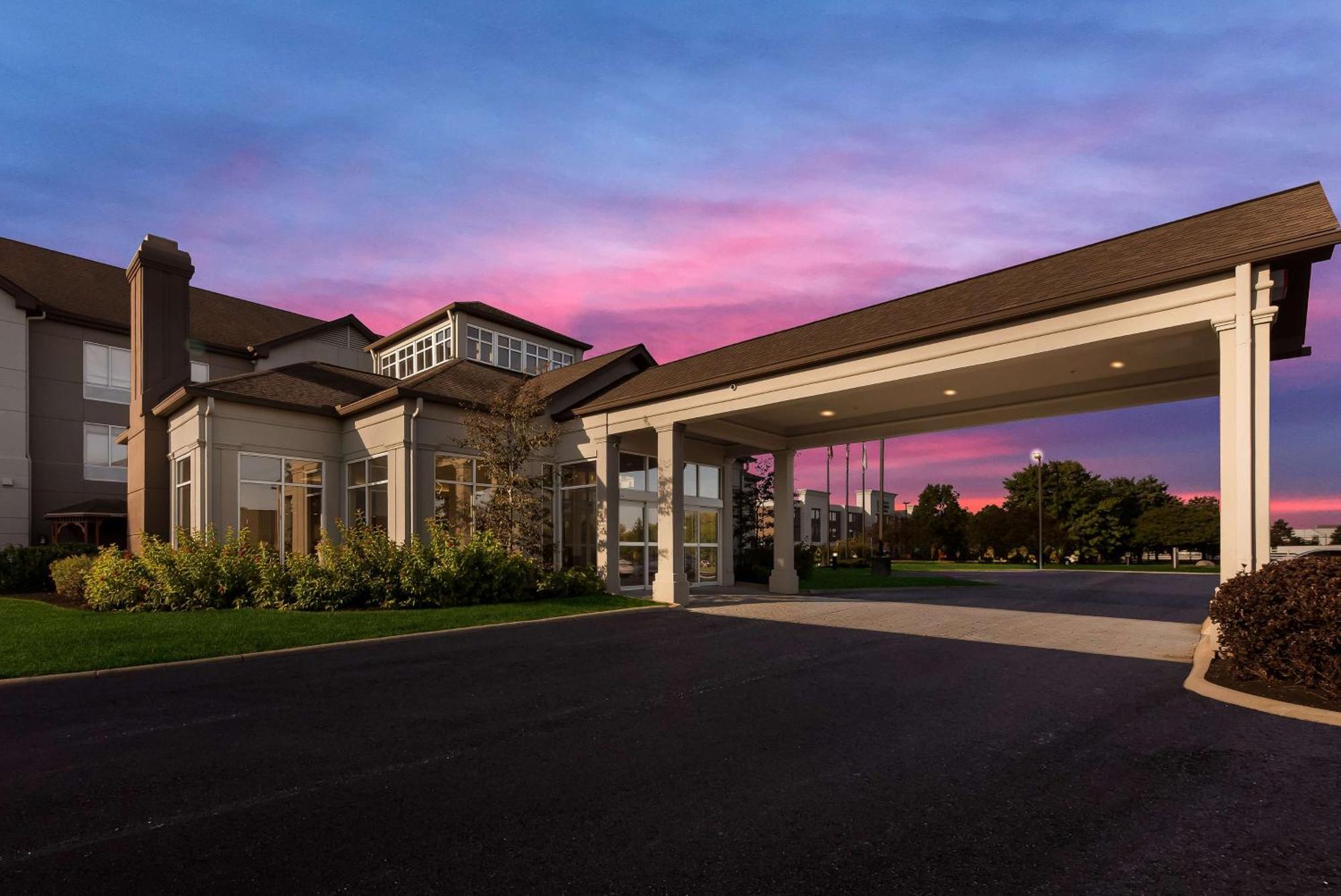 Hilton Garden Inn Columbus/Гроув Сити Екстериор снимка